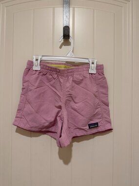 Patagonia youth shorts - light pink - size kids L (12)